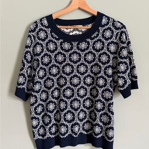 LOFT Navy and White Floral Pattern Knit Top